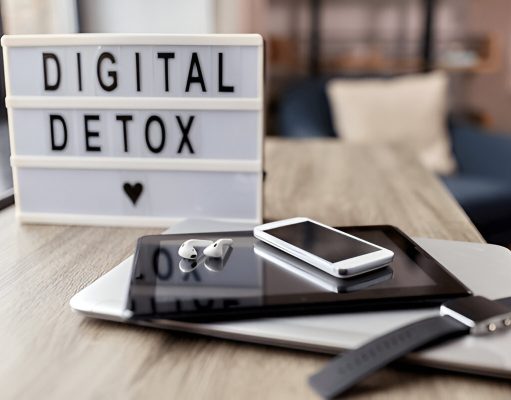 Digital Detox Travel: A Comprehensive Guide Digital Detox Travel A Comprehensive Guide to Unplugging and Immersing in Authentic Journeys